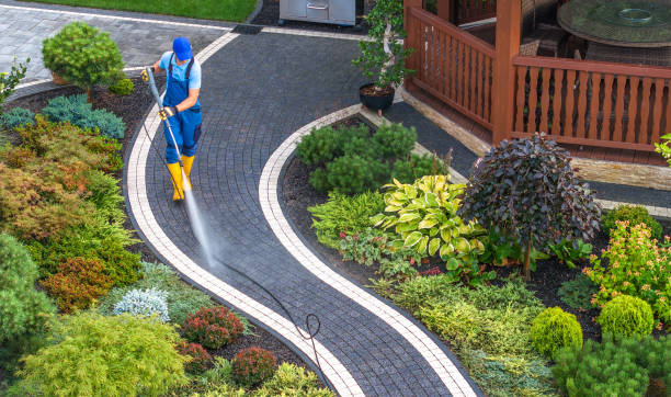 Why Choose Our Certified Pressure Washing Experts for Your Project Needs in Sullivan, MO?